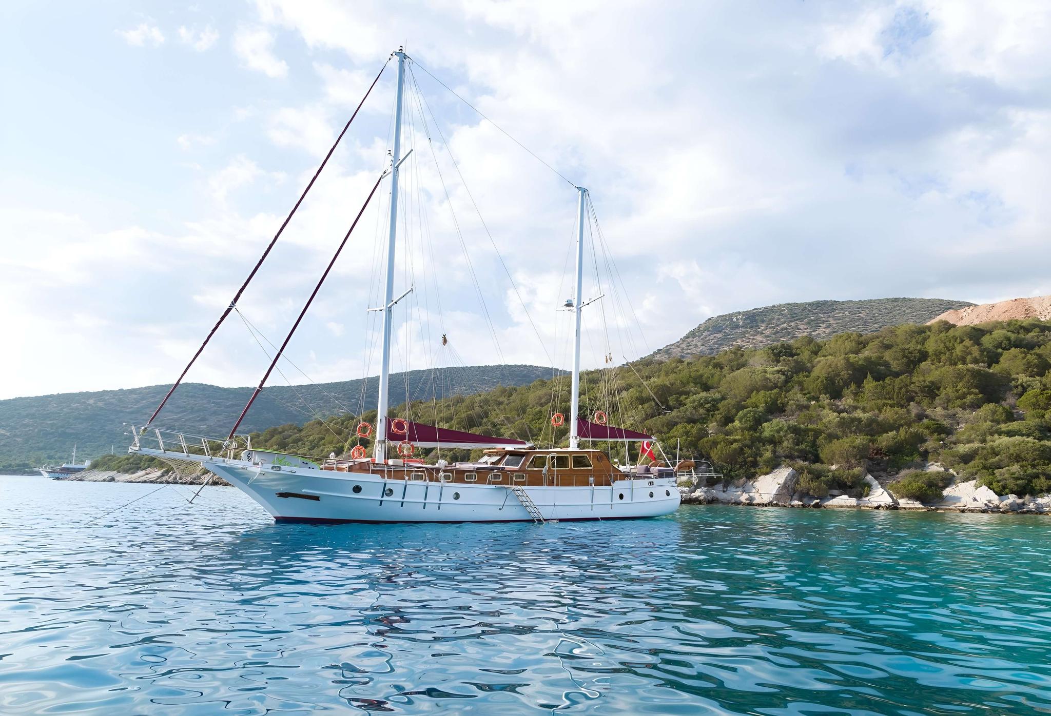 Primadonna gulet amenities exterior deck in Türkiye