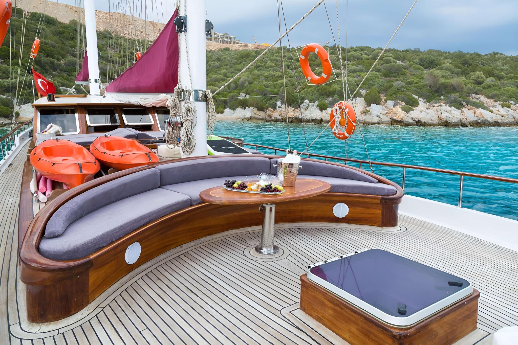 Primadonna gulet amenities interior cabin in Türkiye