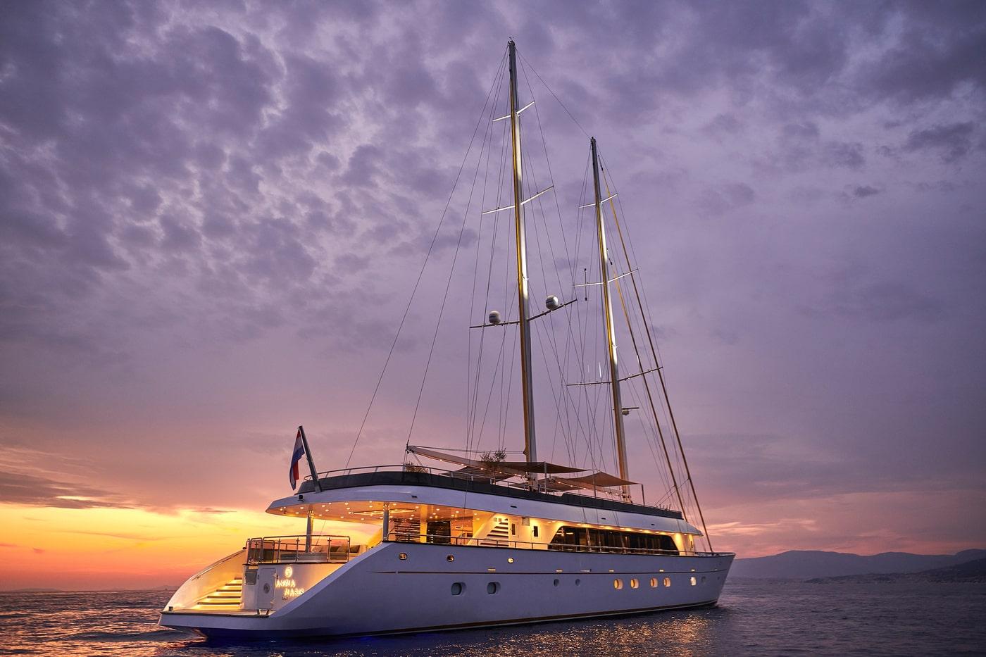 Anima Maris — life on board