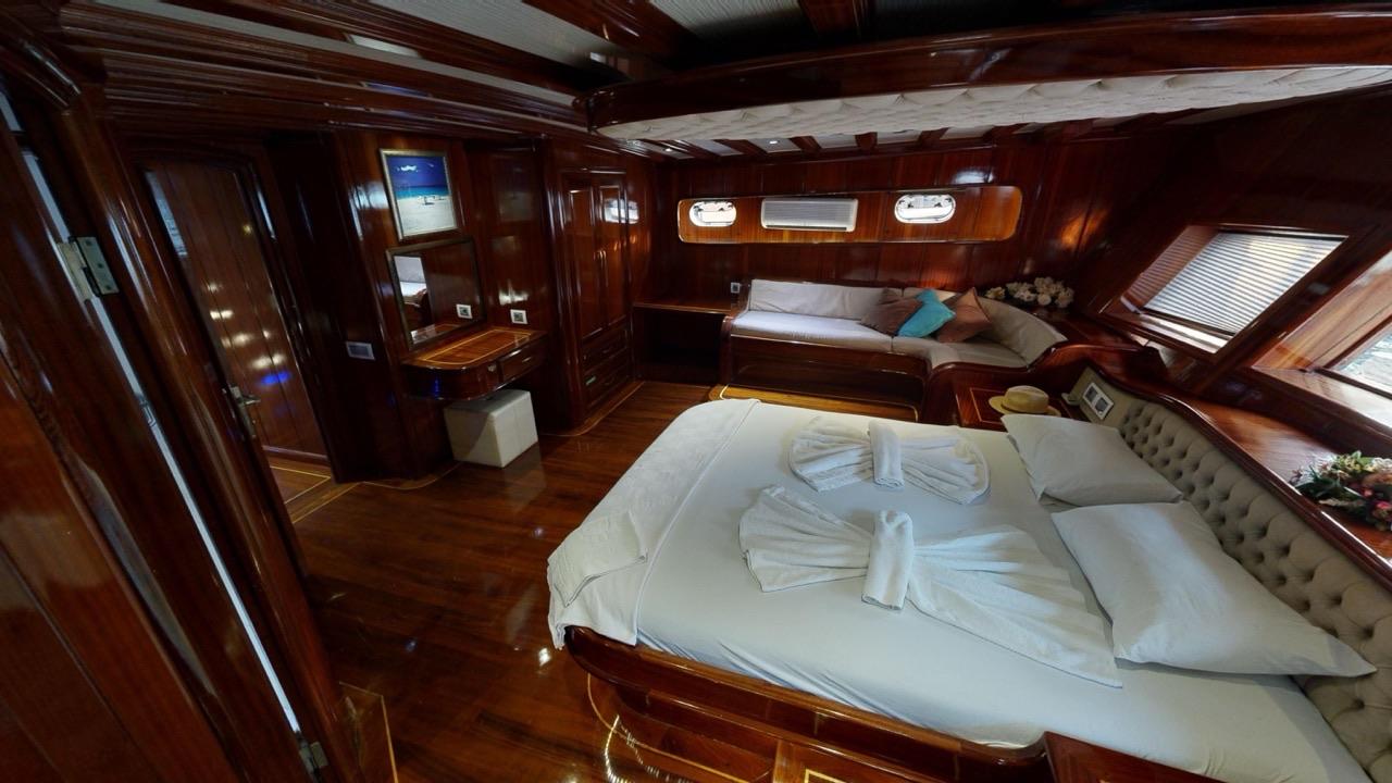Dear Lila gulet accommodation interior cabin in Türkiye