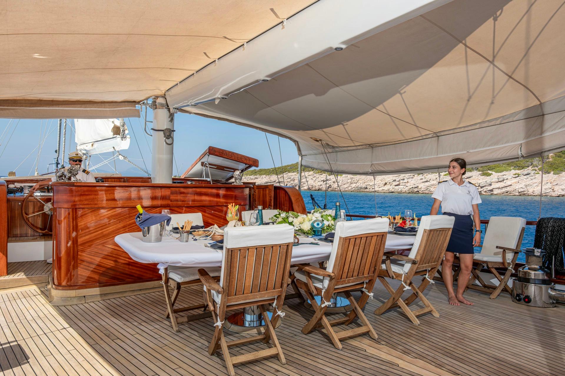 Babylon gulet amenities lifestyle dining in Türkiye