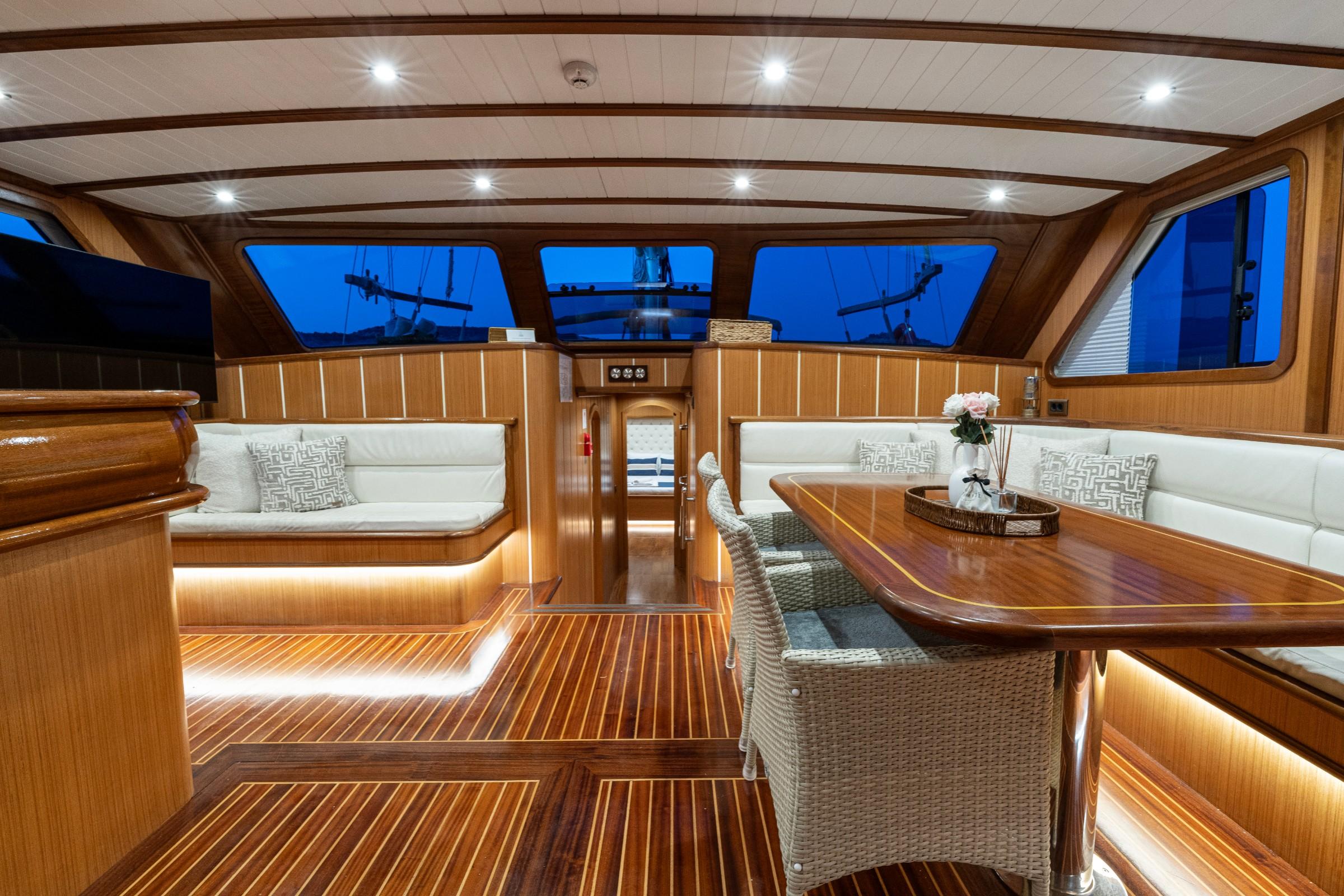 Gözdem The One gulet amenities interior cabin in Türkiye