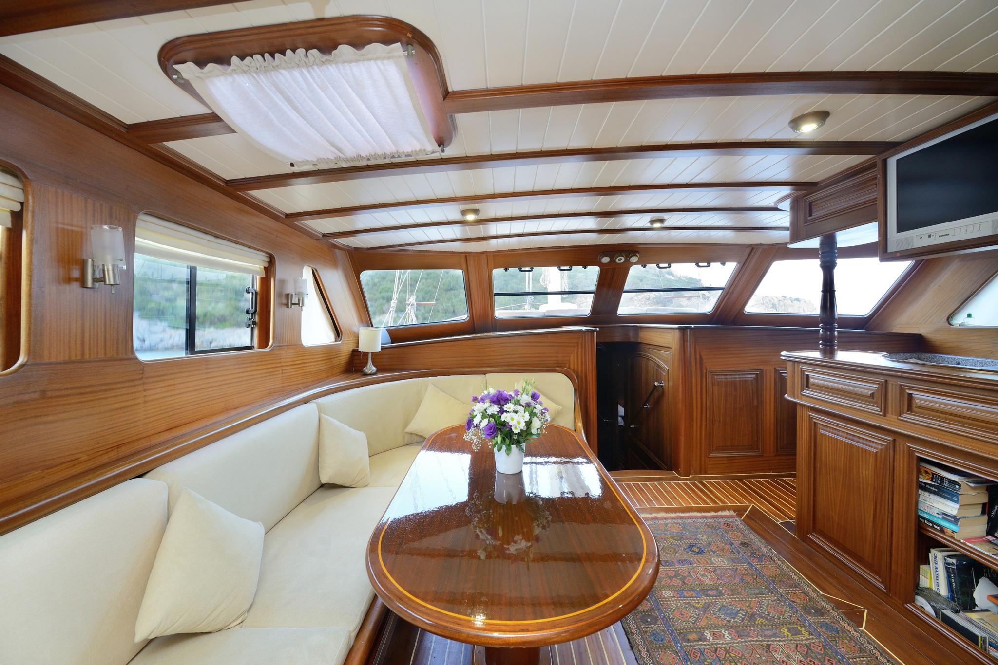 Samarkand gulet amenities interior cabin in Türkiye