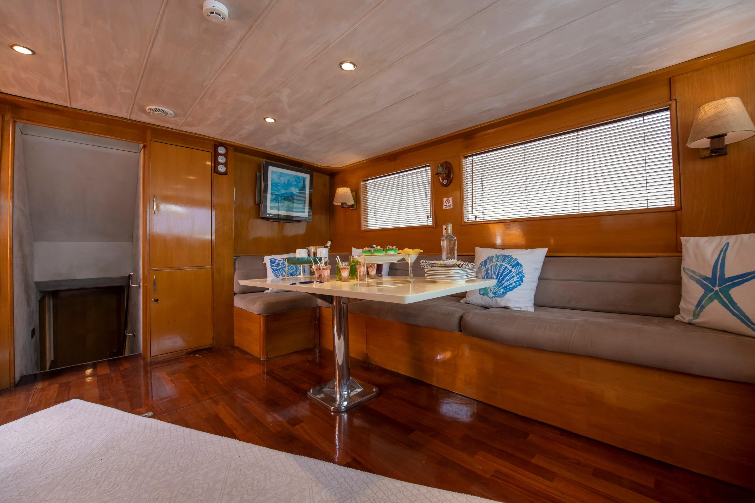 Cemre Mila gulet amenities interior cabin in Türkiye