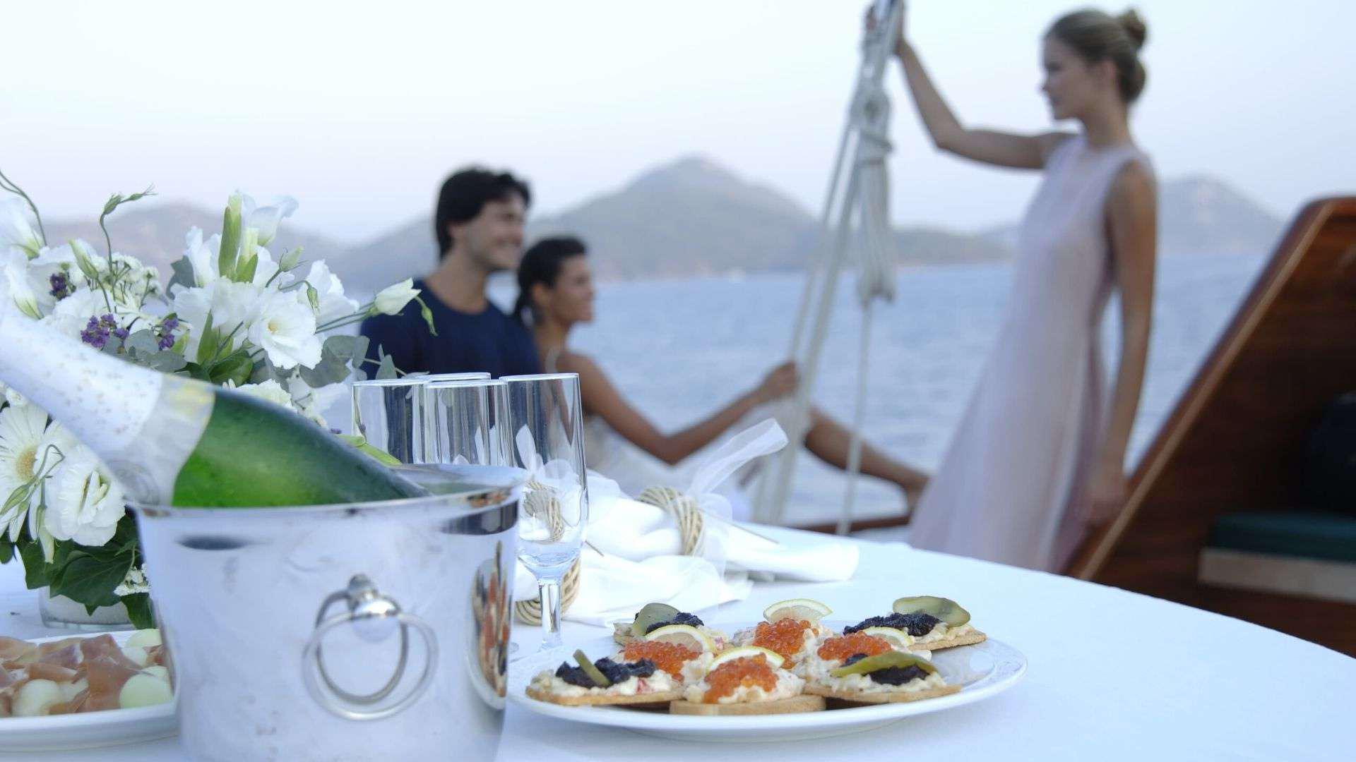 Ecce Navigo gulet lifestyle dining in Greece