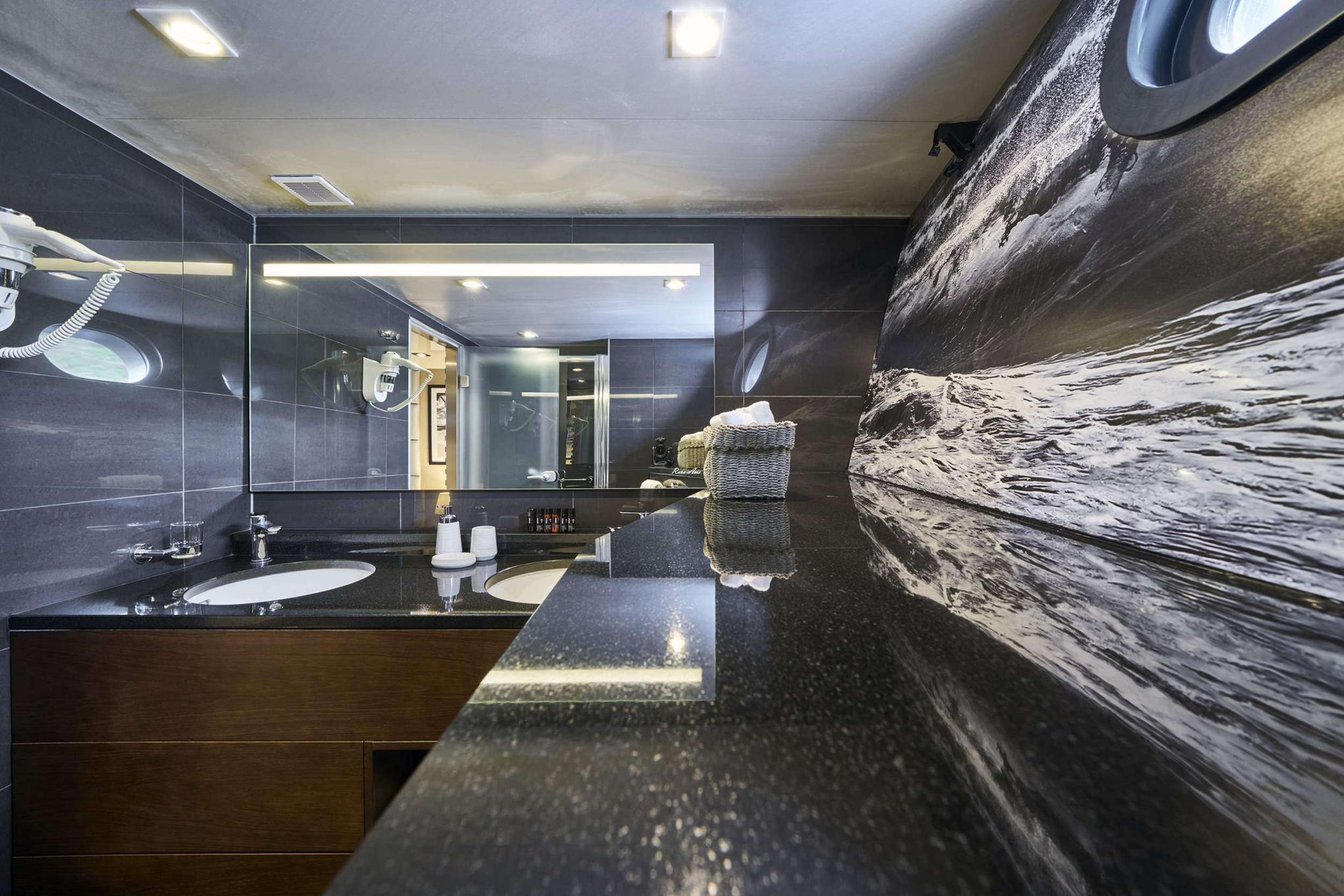 Rara Avis gulet accommodation interior cabin in Türkiye