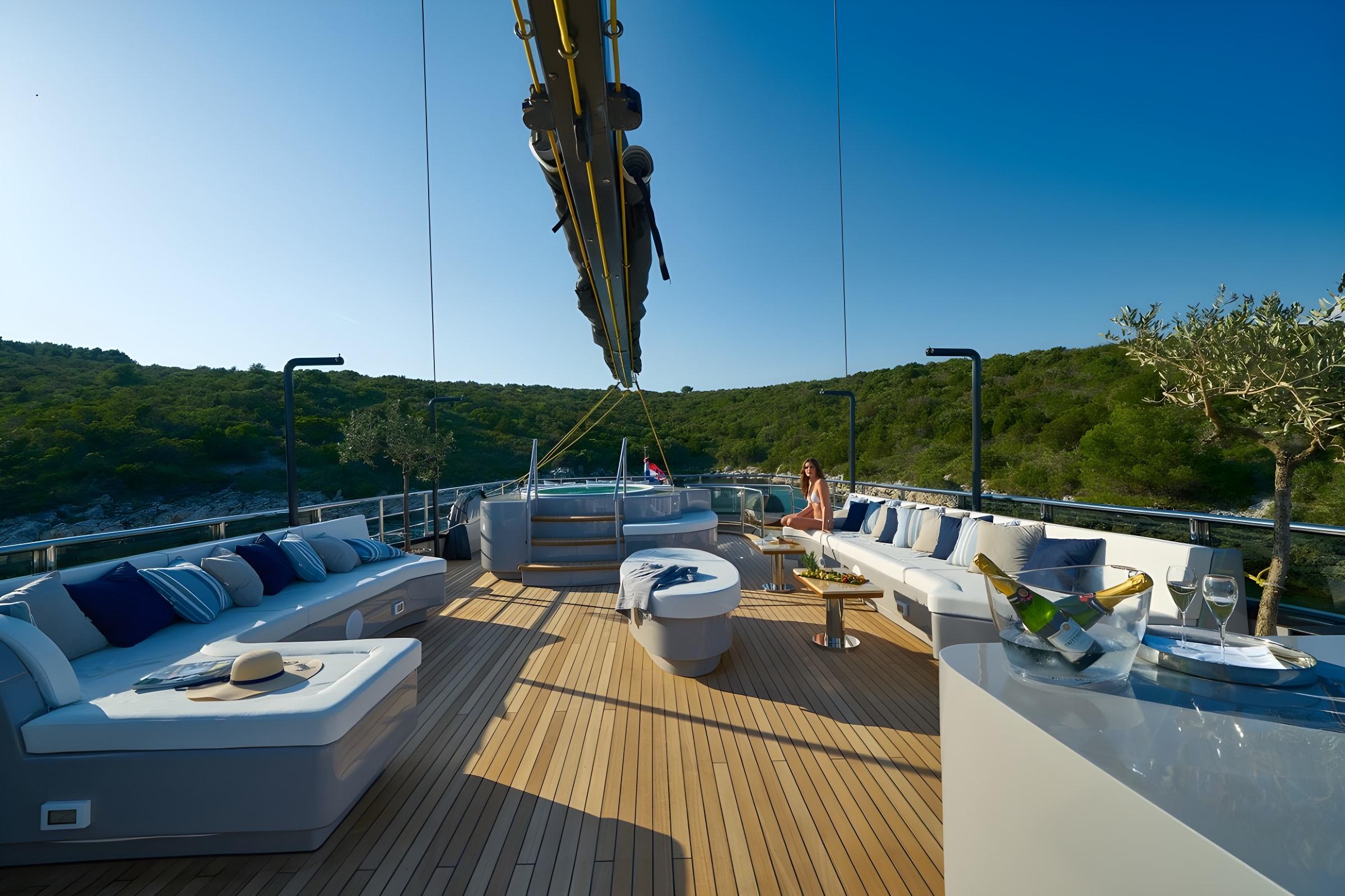 Rara Avis gulet amenities interior cabin in Croatia
