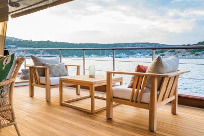 Yazz gulet amenities exterior deck in Türkiye