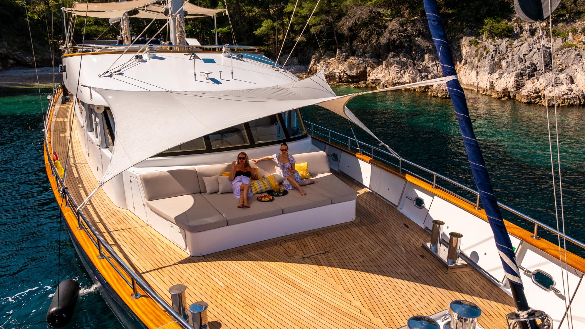 Dalmatino gulet amenities exterior deck in Croatia