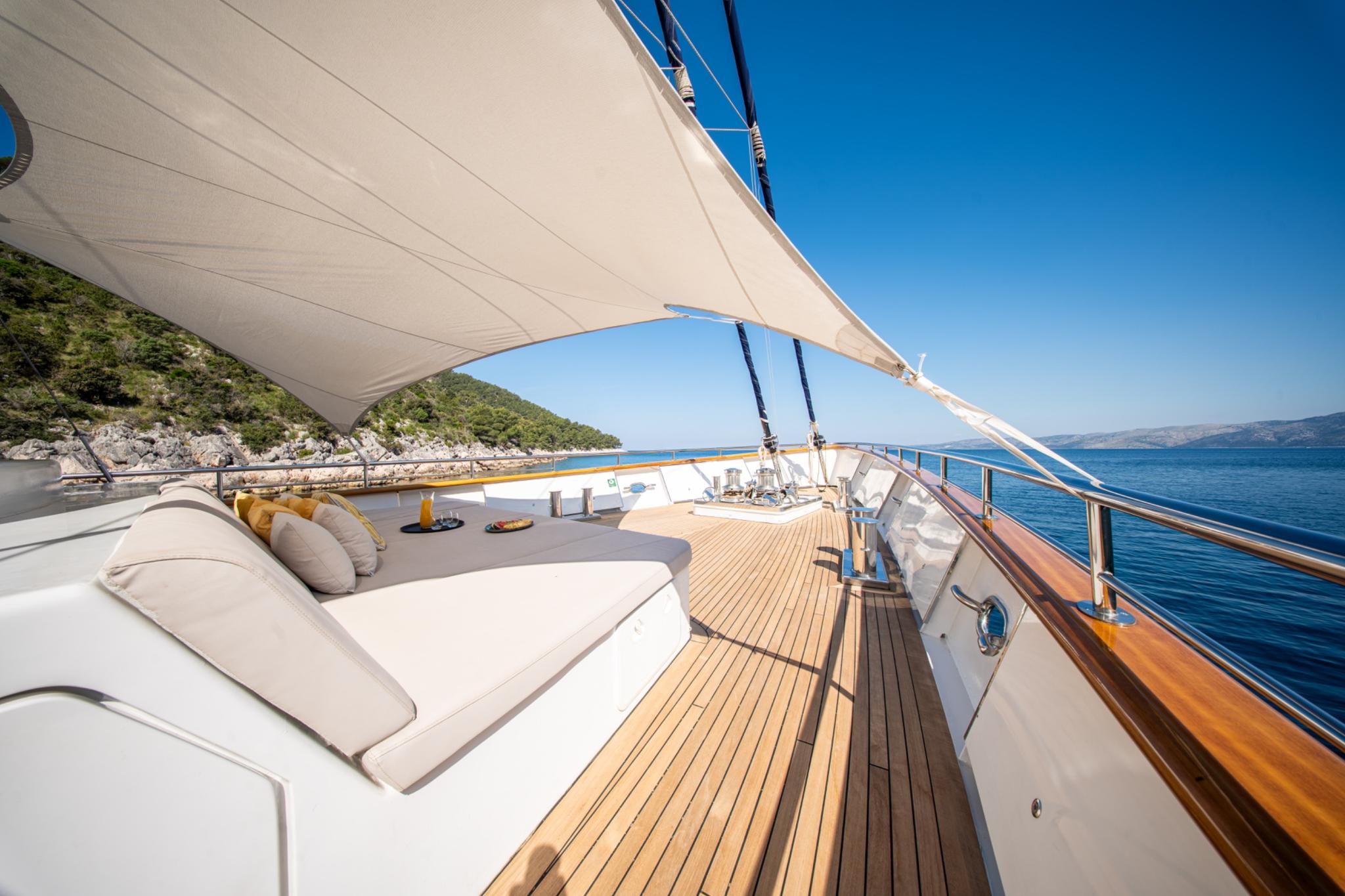 Dalmatino gulet amenities exterior deck in Croatia