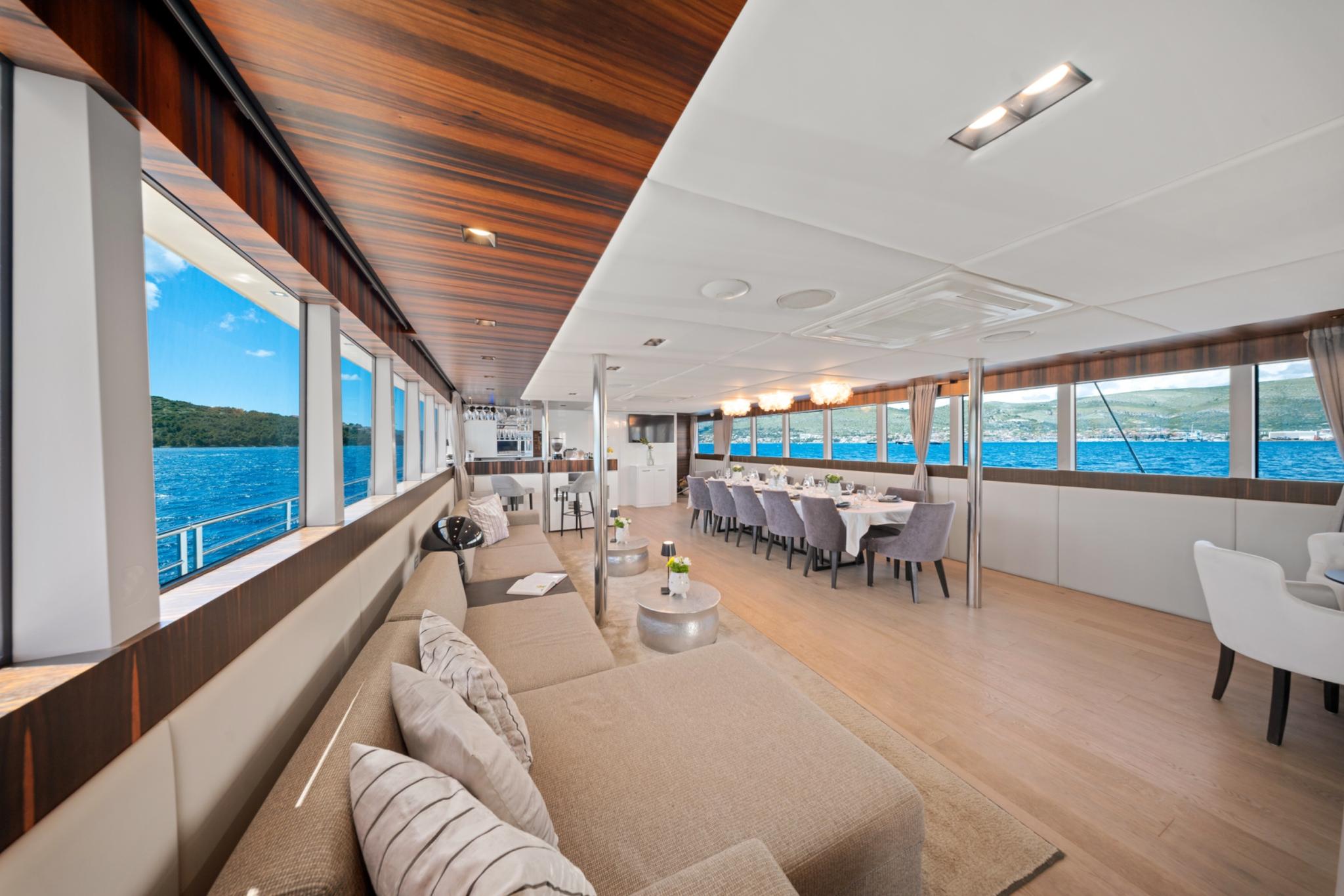 Dalmatino gulet interior cabin in Croatia