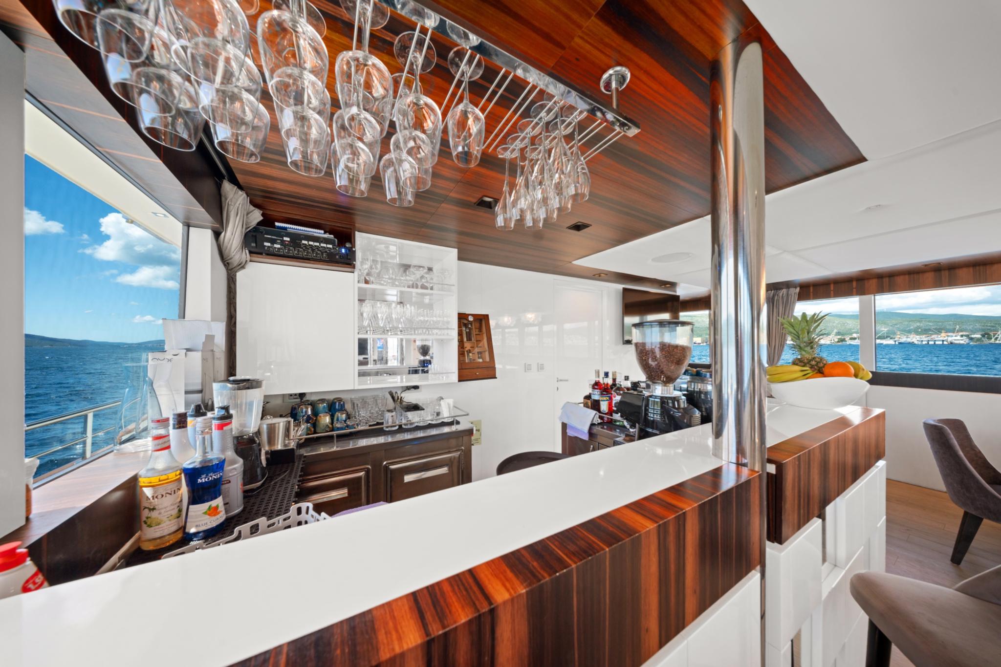 Dalmatino gulet amenities interior cabin in Croatia