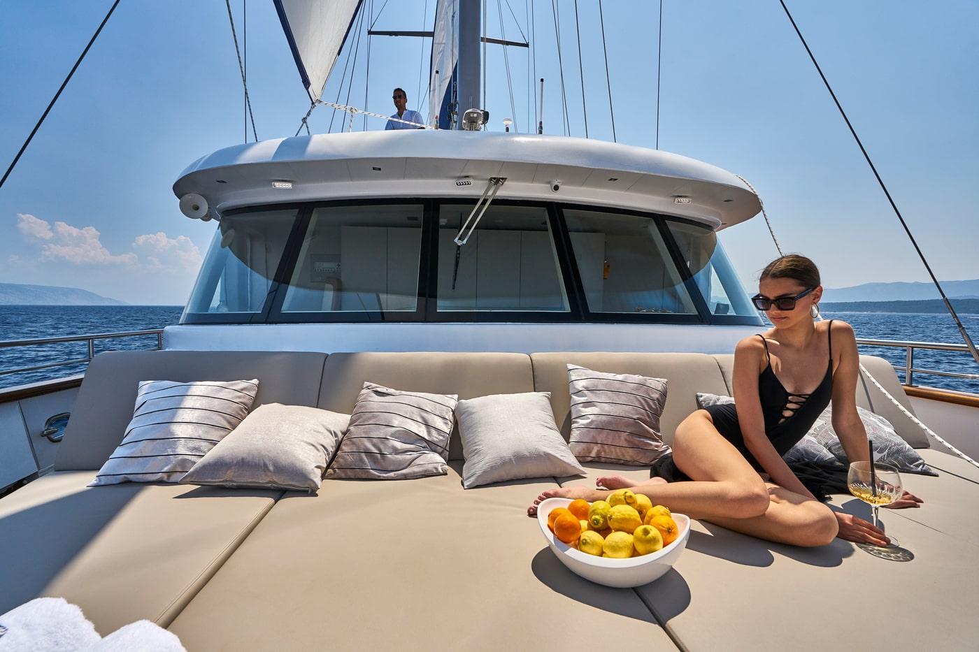 Dalmatino — life on board