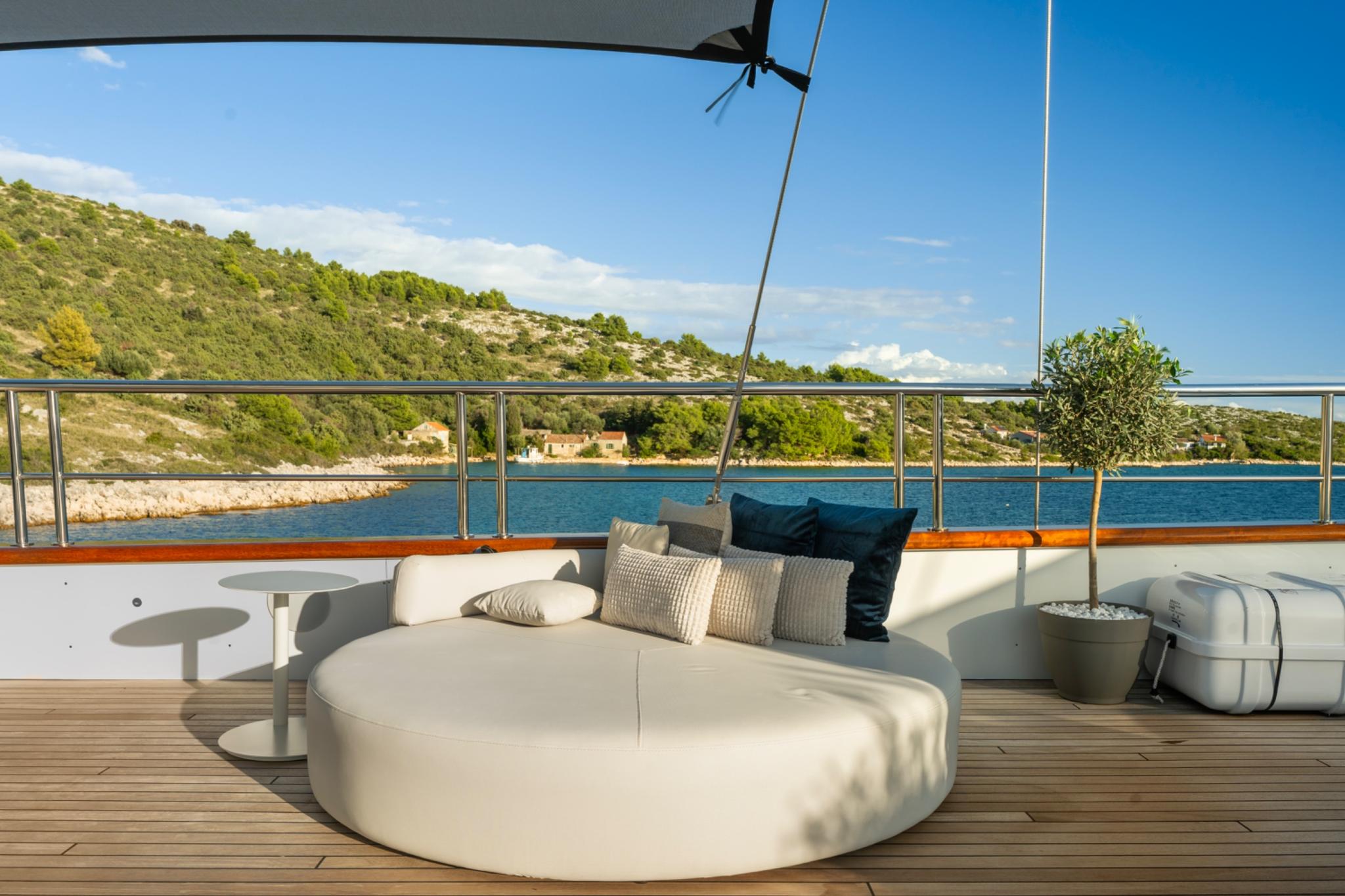 Maxita gulet amenities exterior deck in Croatia