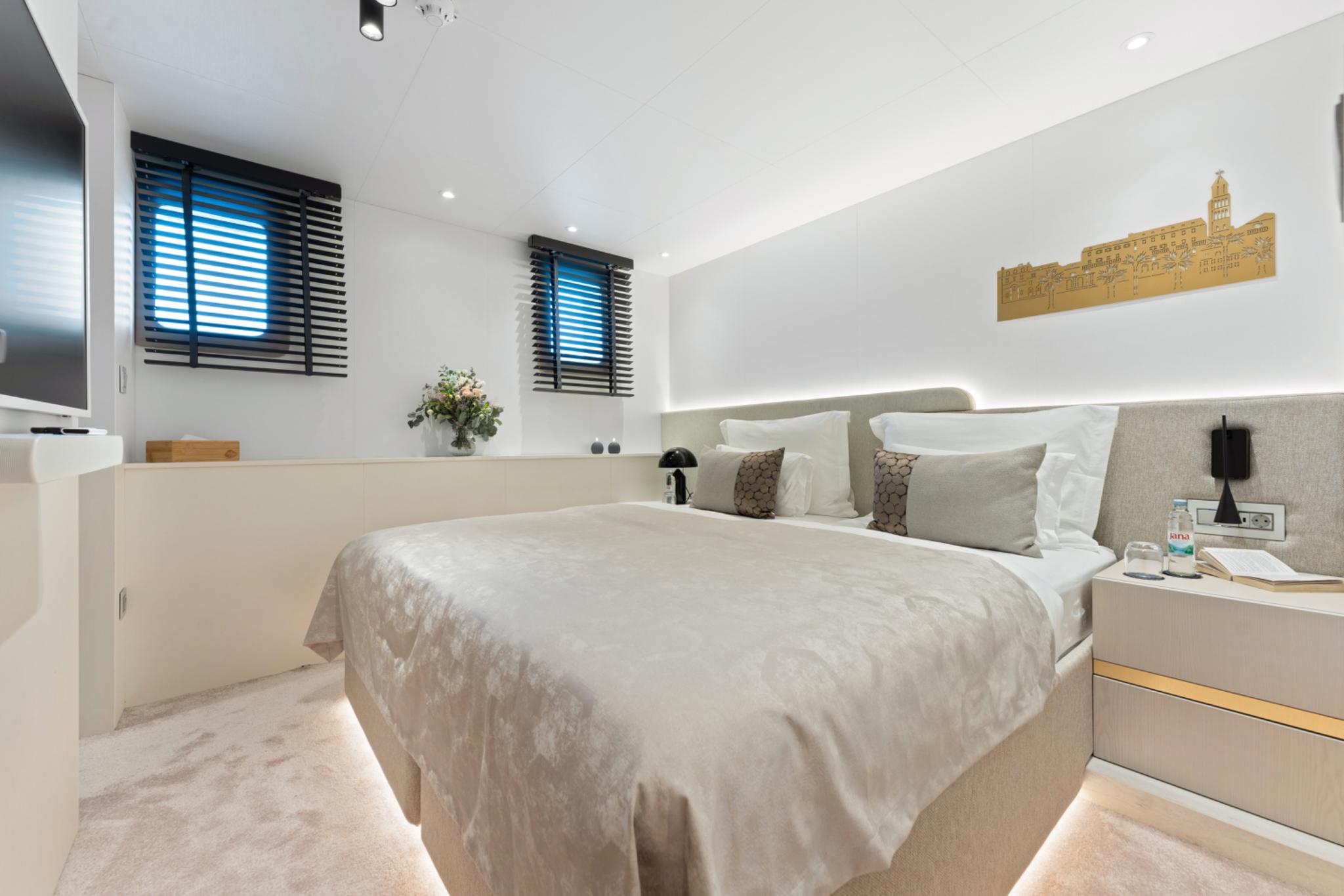 Maxita gulet interior cabin in Croatia