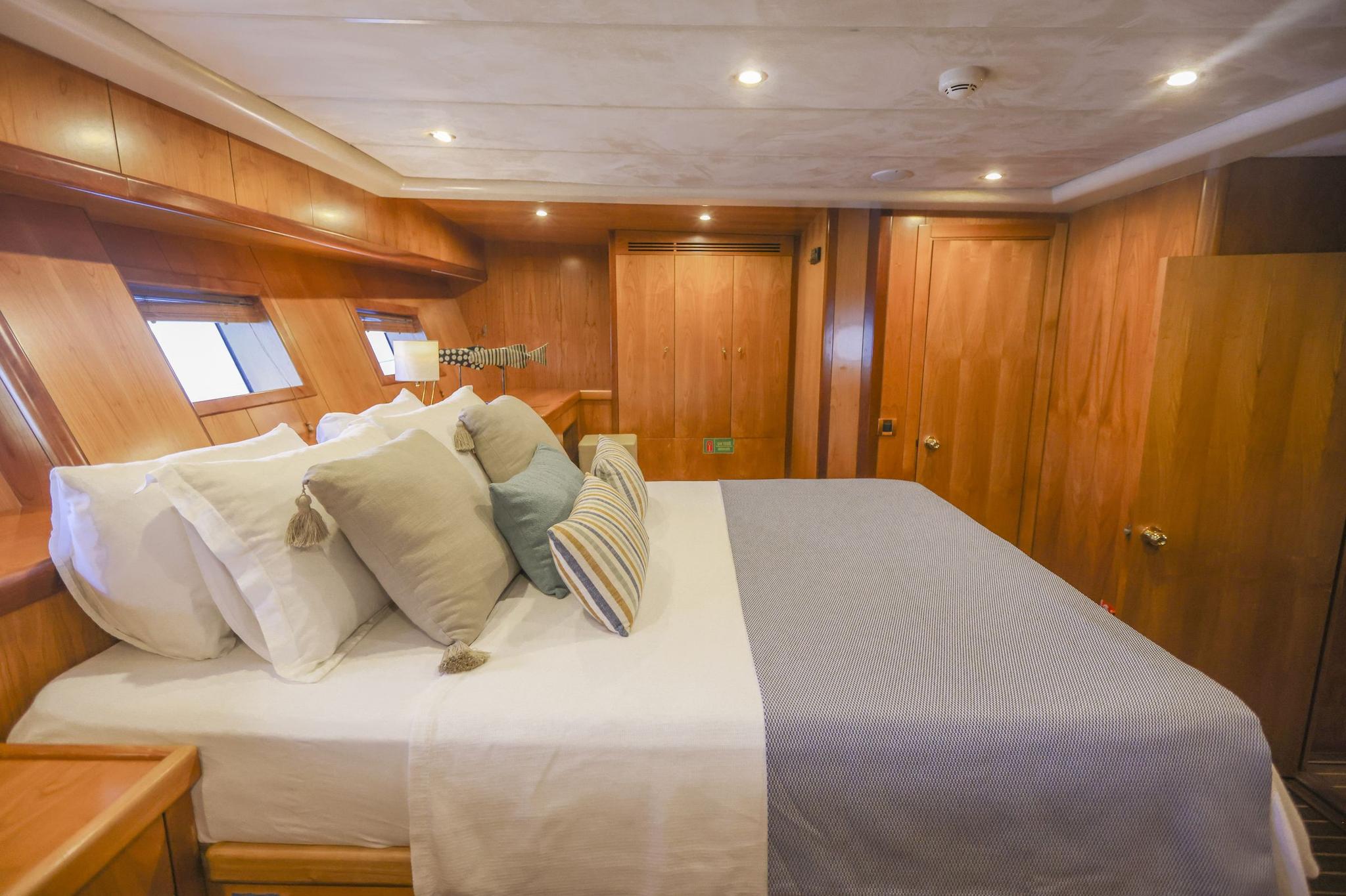 Queen Of Sea gulet accommodation interior cabin in Türkiye