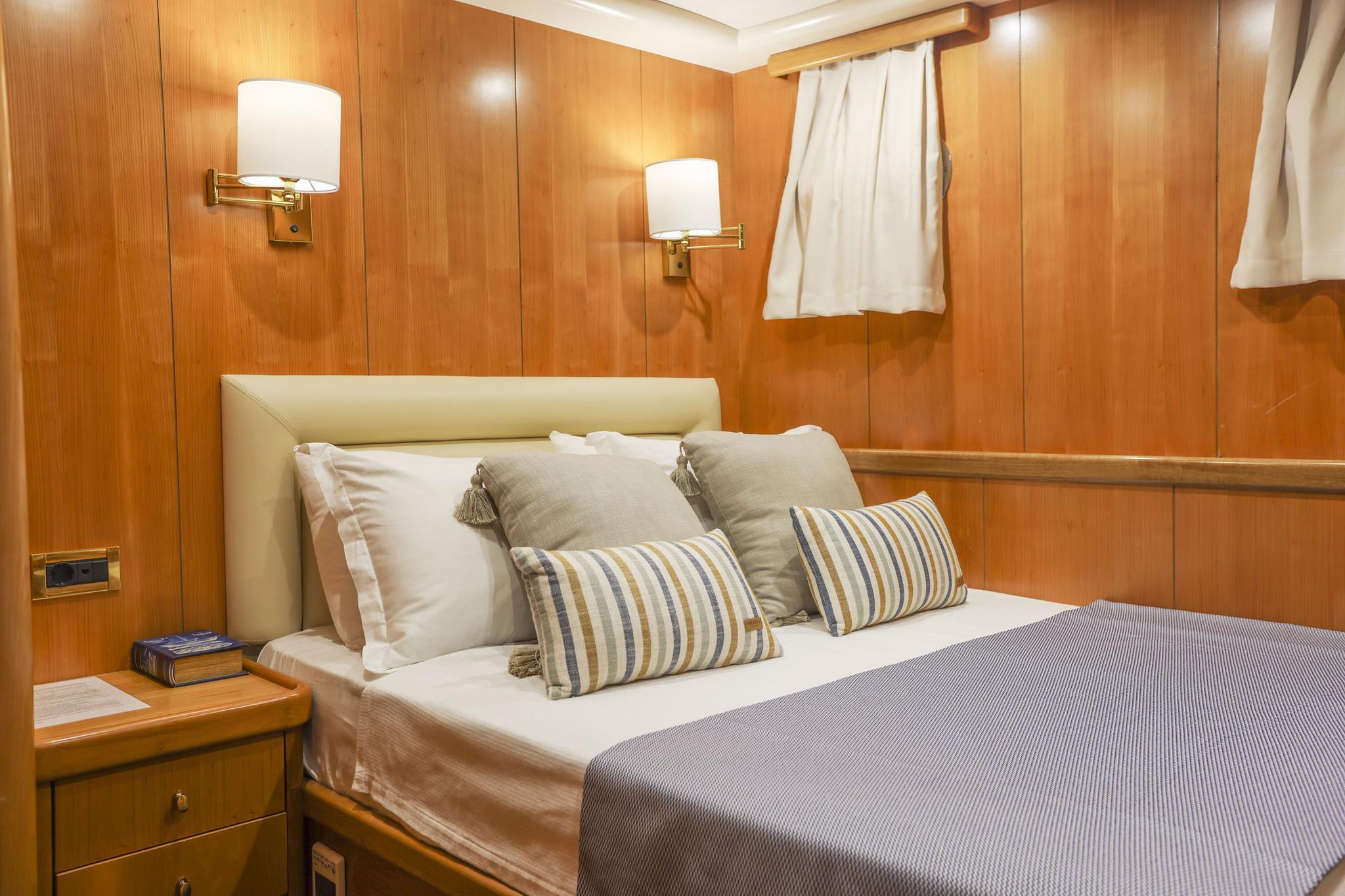 Queen Of Sea gulet accommodation interior cabin in Türkiye