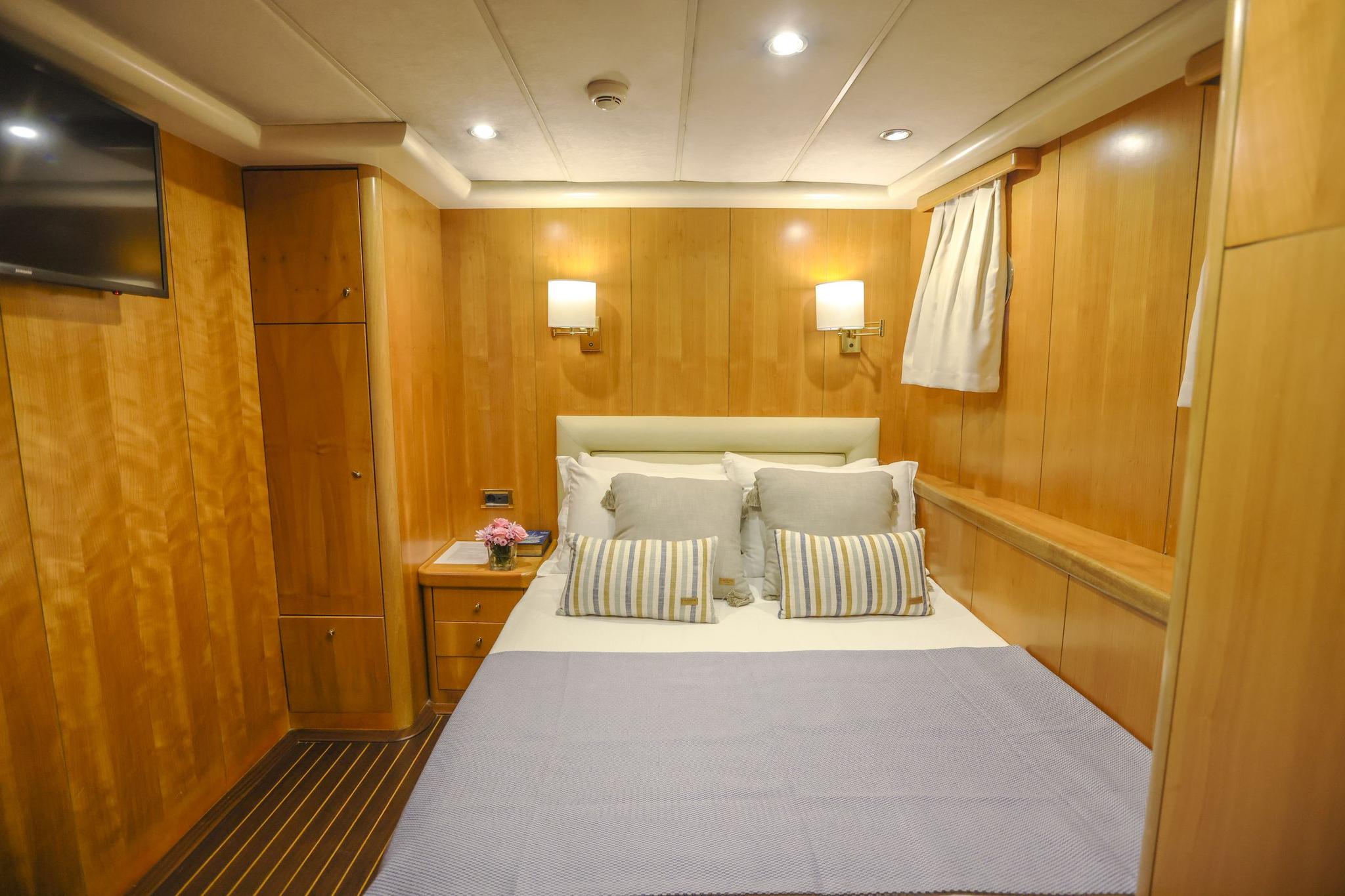 Queen Of Sea gulet accommodation interior cabin in Türkiye