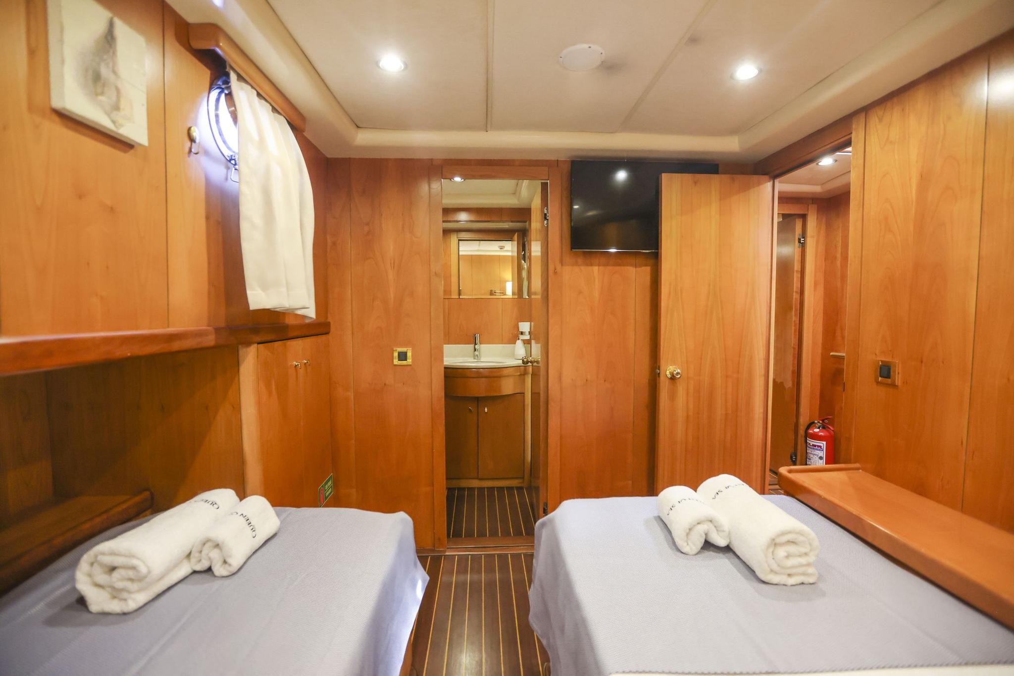 Queen Of Sea gulet accommodation interior cabin in Türkiye