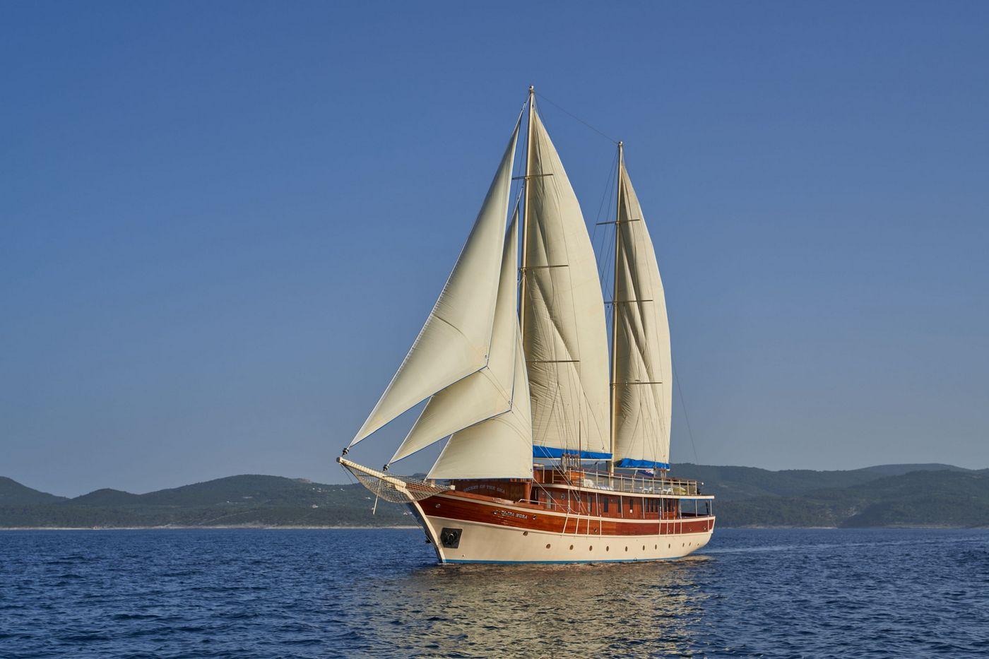 Tajna Mora gulet amenities exterior deck in Croatia