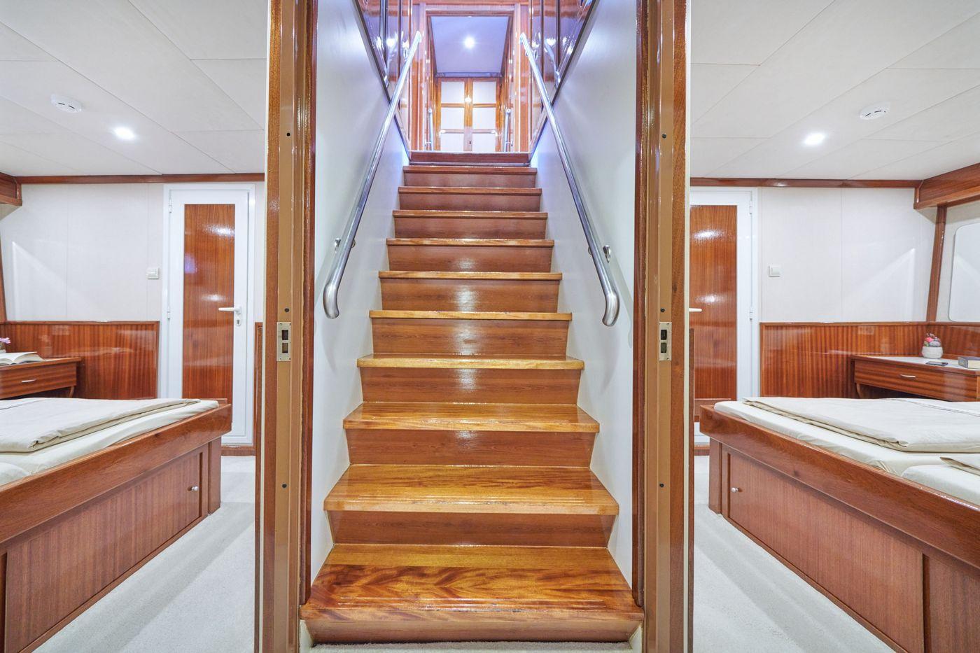 Tajna Mora gulet amenities interior cabin in Croatia
