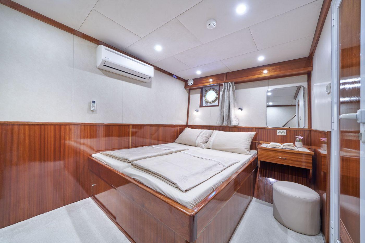 Tajna Mora gulet accommodation interior cabin in Croatia