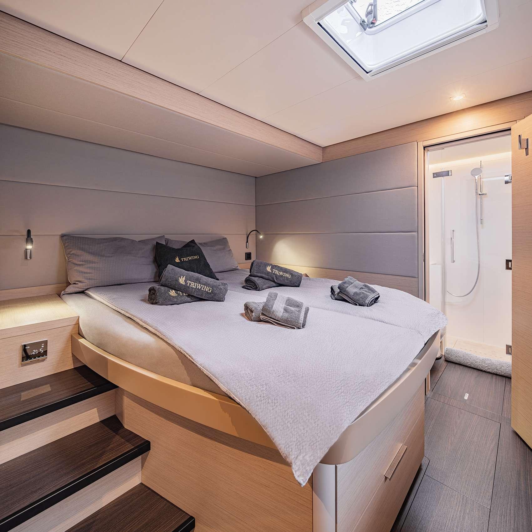 Tri-Wing Carida gulet accommodation interior cabin in Croatia