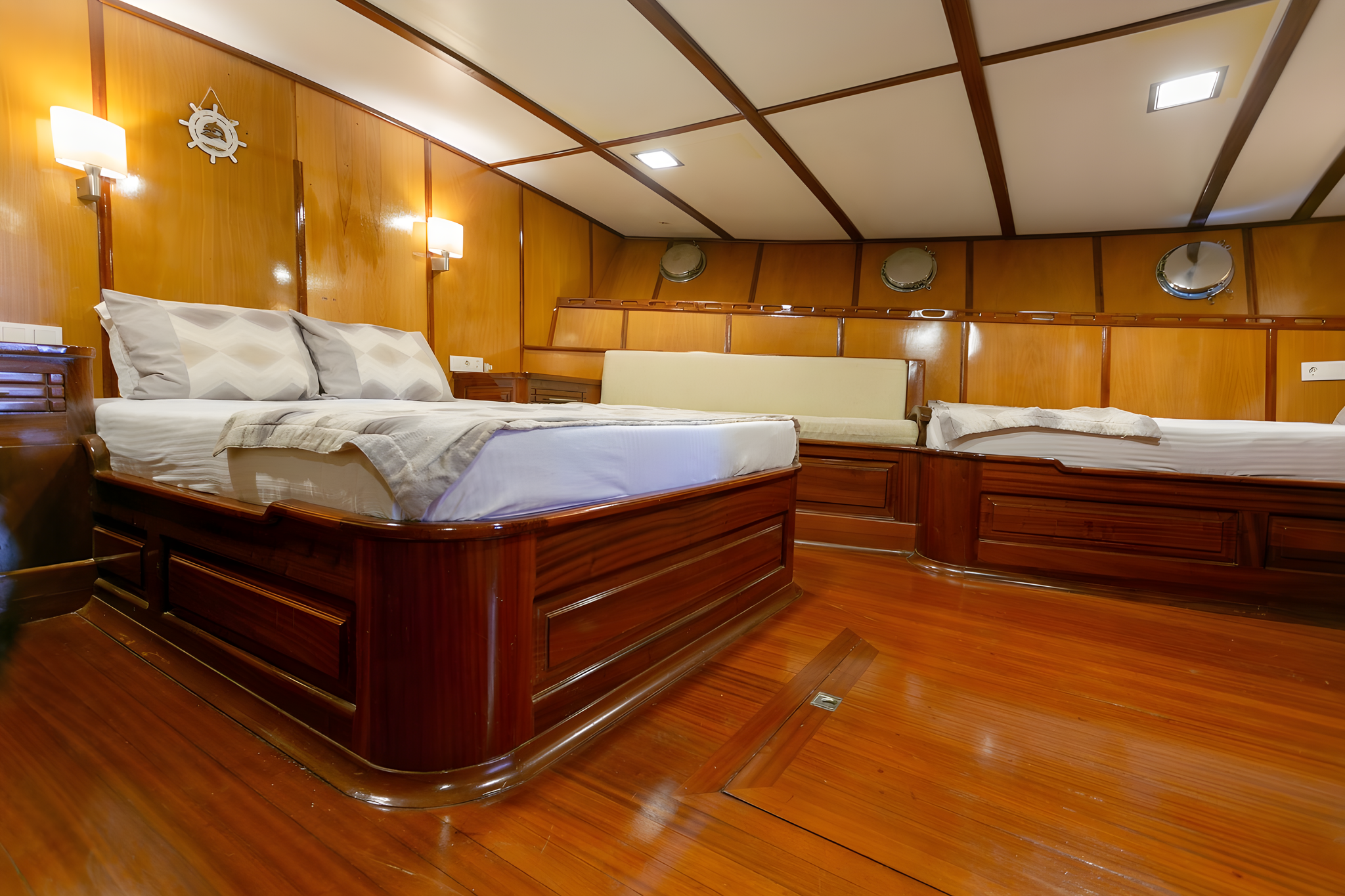 Sarayli 1 gulet accommodation interior cabin in Türkiye