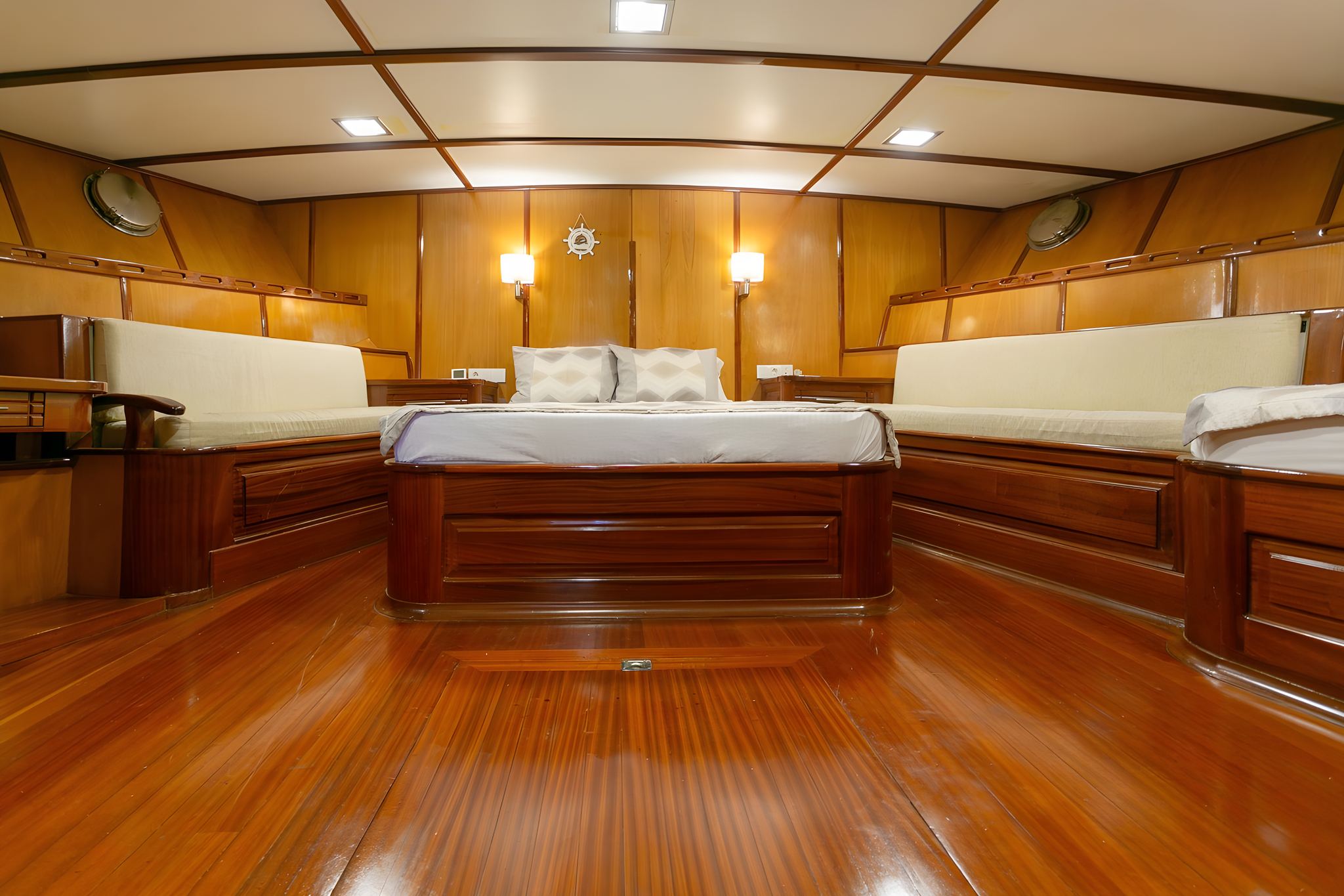 Sarayli 1 gulet accommodation interior cabin in Türkiye