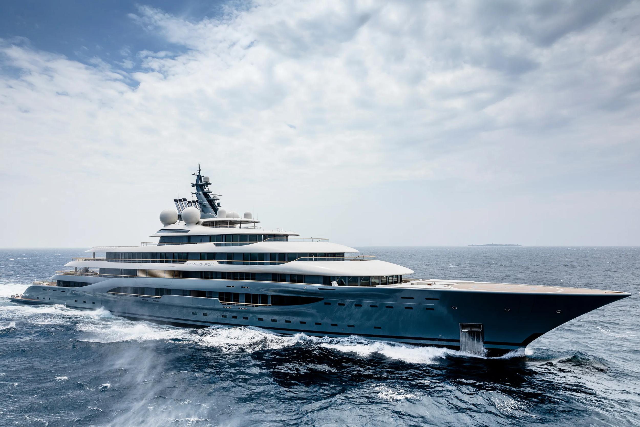Motor Yachts