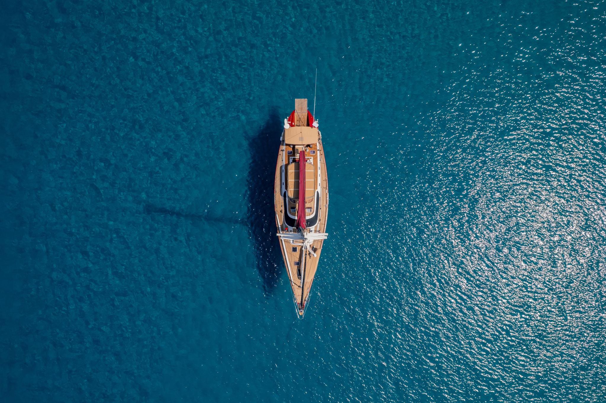LILLA: Racing-Bred CNB Joins Our Western Mediterranean Fleet — Exclusive Gulets journal