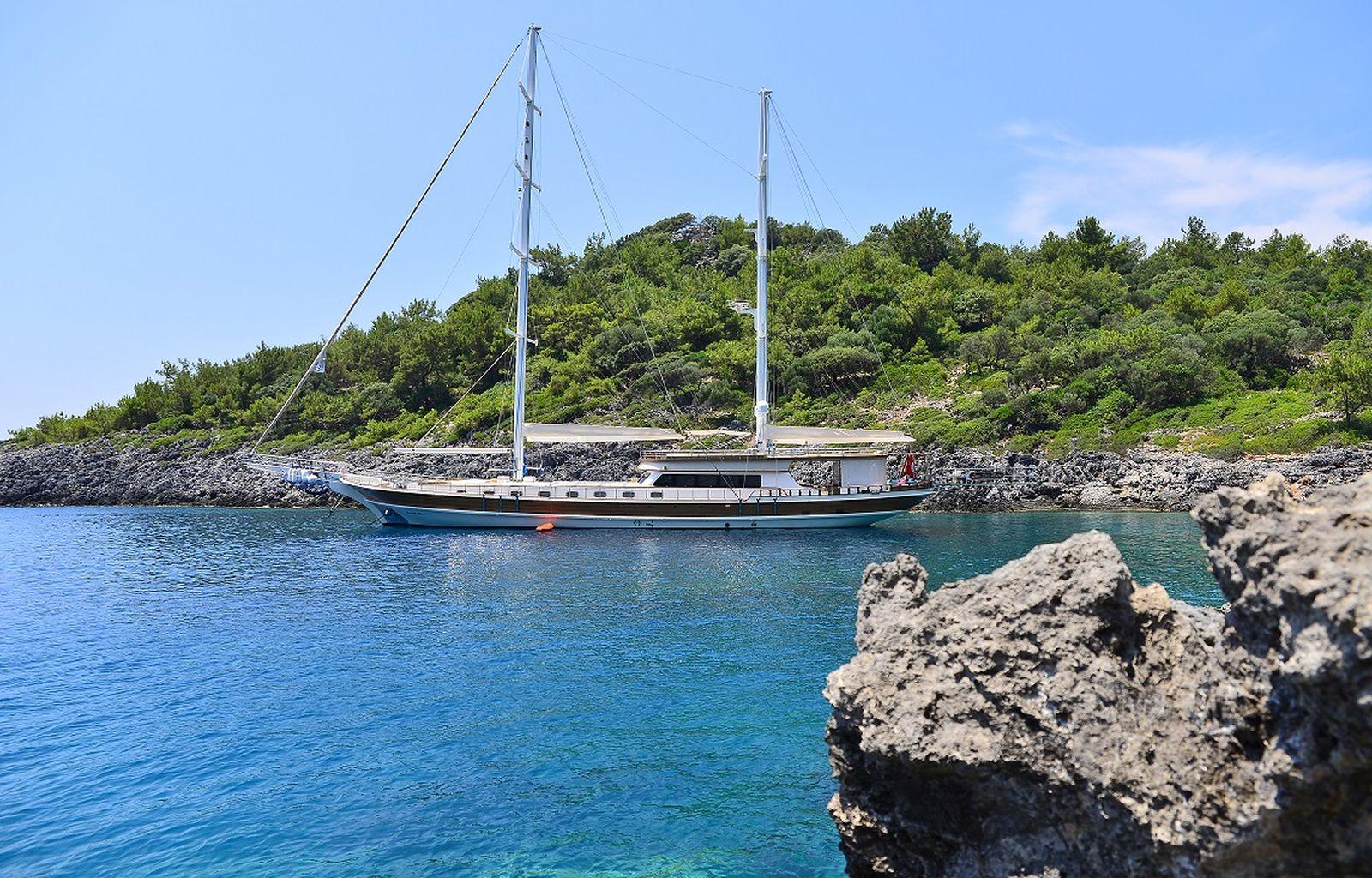Luce Del Mare: 37m Luxury Gulet Charter for Türkiye & Greece