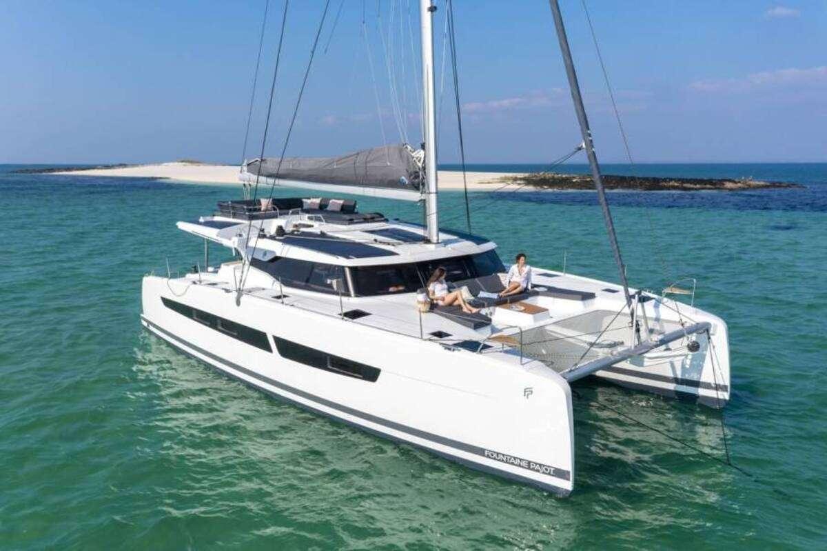 Nouveau catamaran ALTHEA : 15 % de remise sur une location de luxe dans les îles grecques — Exclusive Gulets journal